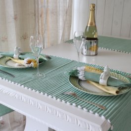 grönvit servett svensk design fårdsromantisk servett