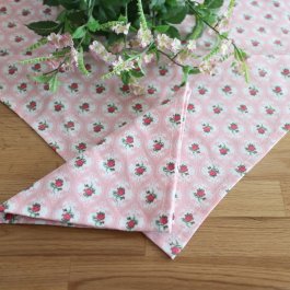 rosa tygservett lantig romantisk servett blommig servette