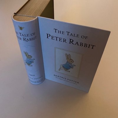 Bokburk Peter Rabbit, M